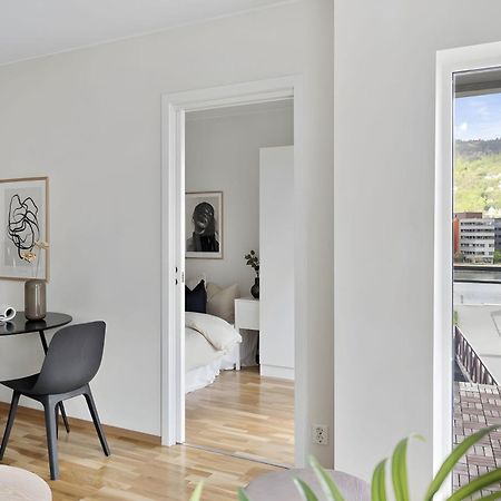 Modern Apartment In The Center Of Bergen Bagian luar foto